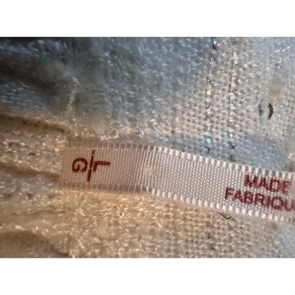 Free People White Textured Glittery Top W/ Crochet Trim Bell Sleeves V-Neckline - Picture 6 of 9